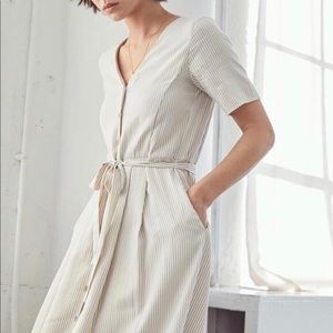 VETTA The Button Up Midi Dress
